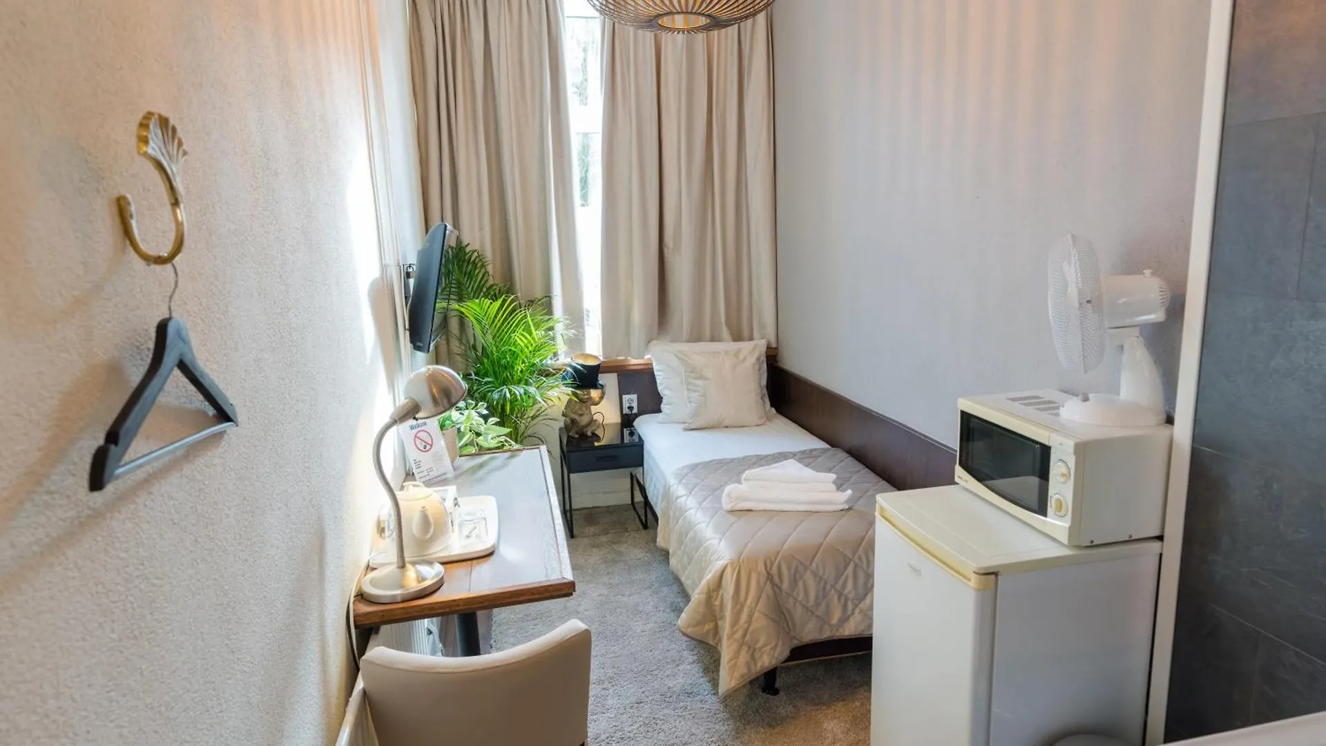 Hotel Orion Róterdam 3*,  Países Bajos